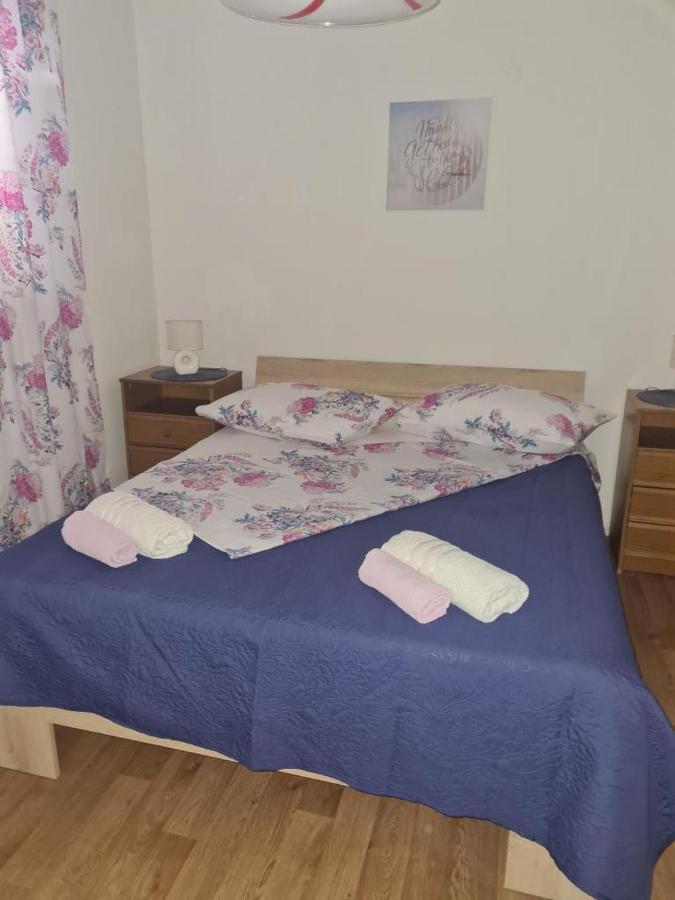 Apartments Triton Rogoznica  Eksteriør billede